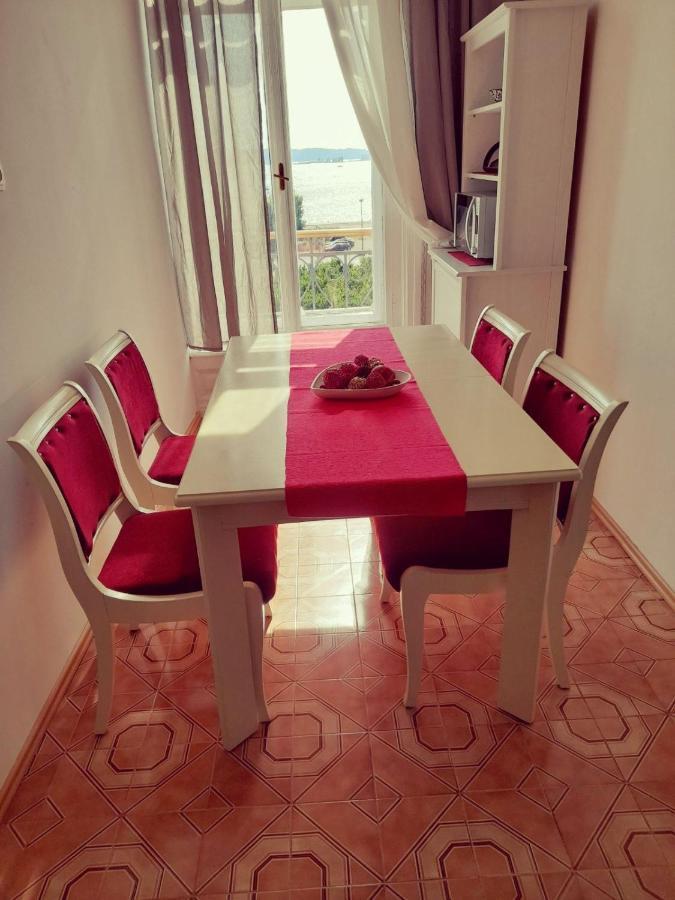 PUY App Obrovac In The Centre - With Amazing Sea View! 아파트 외부 사진
